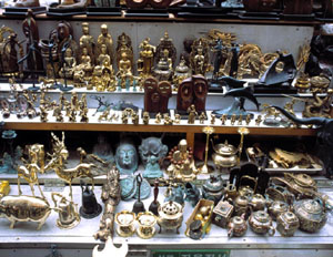 黄鹤洞跳蚤市场(妖怪市场/万物市场)황학동 벼룩시장(도깨비시장) 黄鹤洞跳蚤市场(妖怪市场/万物市场)황학동 벼룩시장(도깨비시장)