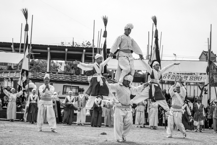 Korean Folk Art Festival (한국민속예술제) Korean Folk Art Festival (한국민속예술제)