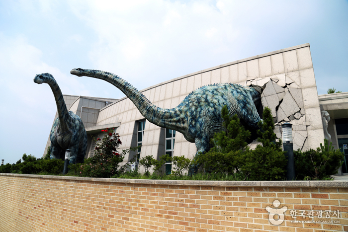 Haenam Uhangri Dinosaur Museum (해남공룡박물관)