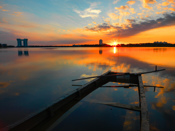 Jeongdongjin Sunrise Festival (정동진 해맞이 축제 모래시계회전식) Jeongdongjin Sunrise Festival (정동진 해맞이 축제 모래시계회전식)
