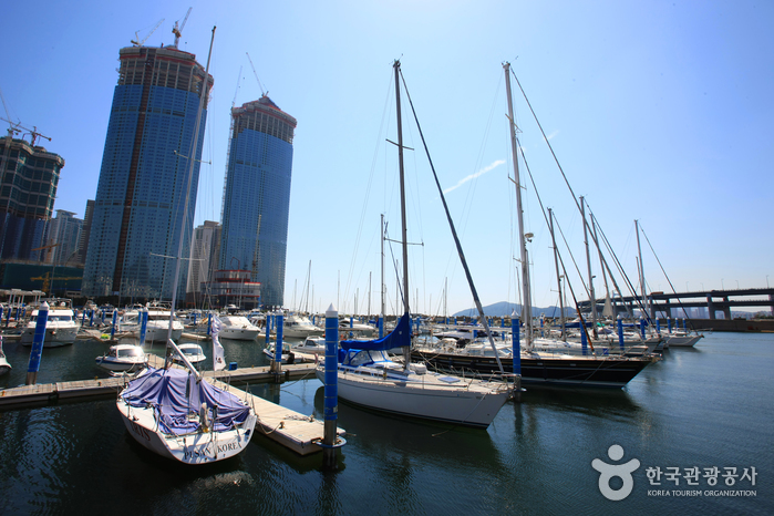 Centre de voile de la baie de Suyeong à Busan (수영만 요트경기장)