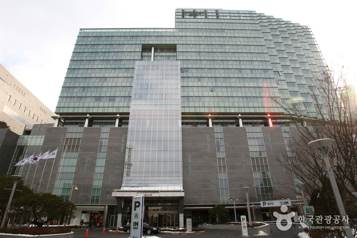 Courtyard by Marriott Seoul Times Square (코트야드 바이 메리어트 서울타임스퀘어)