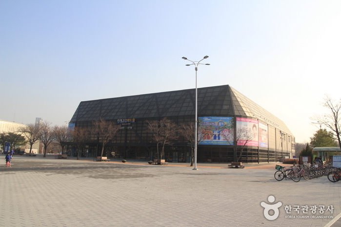 Stade du Parc Olympique (올림픽공원 경기장)