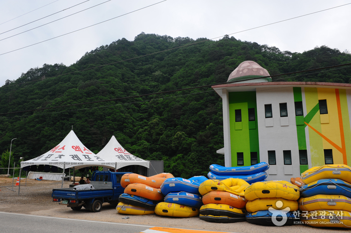 Rivière de rafting de Naerincheon (내린천 래프팅)