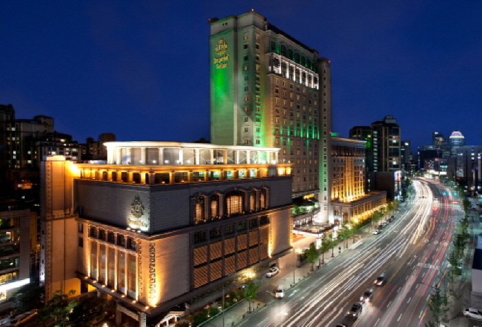 Imperial Palace Hotel (임페리얼 팰리스 호텔)