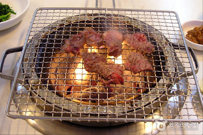 Andong Hanu Galbi (안동한우갈비)