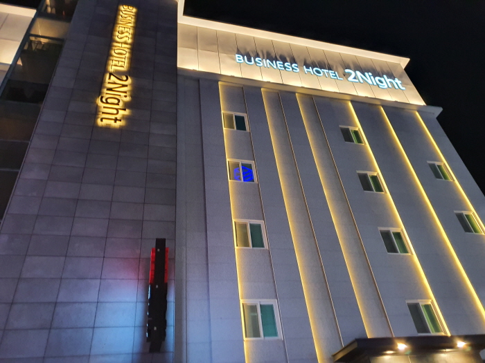 トゥナイトホテル[韓国観光品質認証] (투나잇호텔[한국관광 품질인증/Korea Quality])