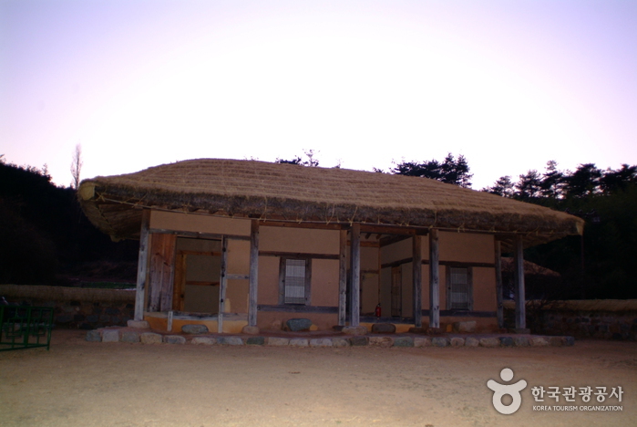 신돌석장군 생가 및 유적지