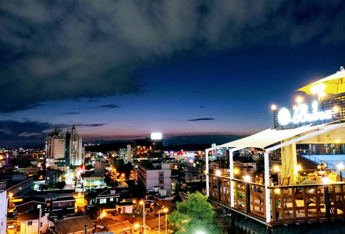 수암골 카페거리