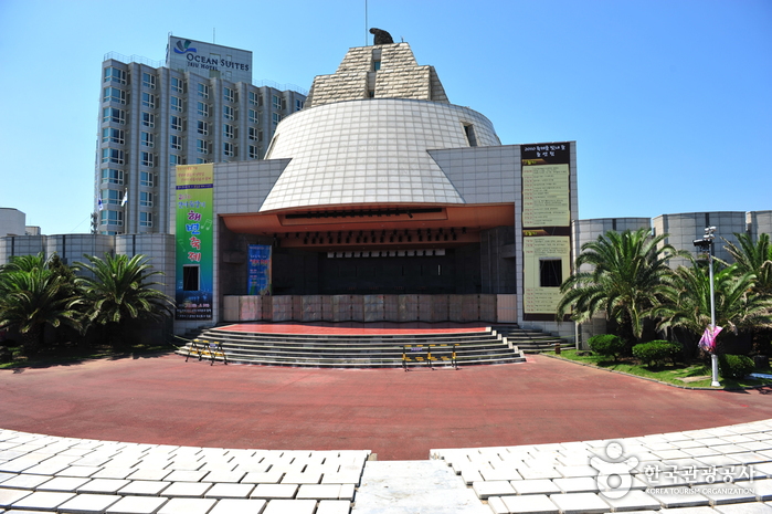 제주 탑동해변공연장