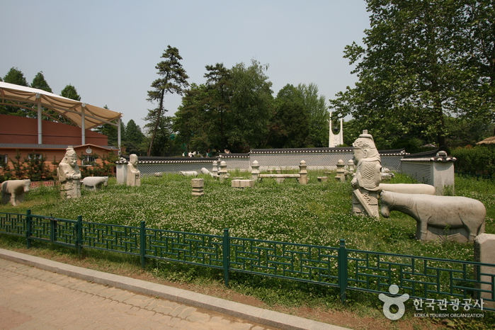 순명비유강원석물