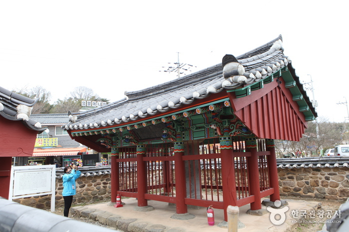 충효동 정려비각