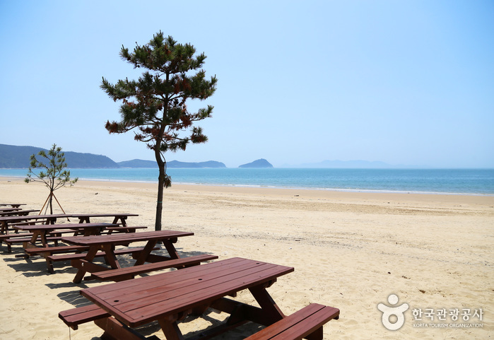 Playa Sinji Myeongsasimni (신지명사십리해수욕장)